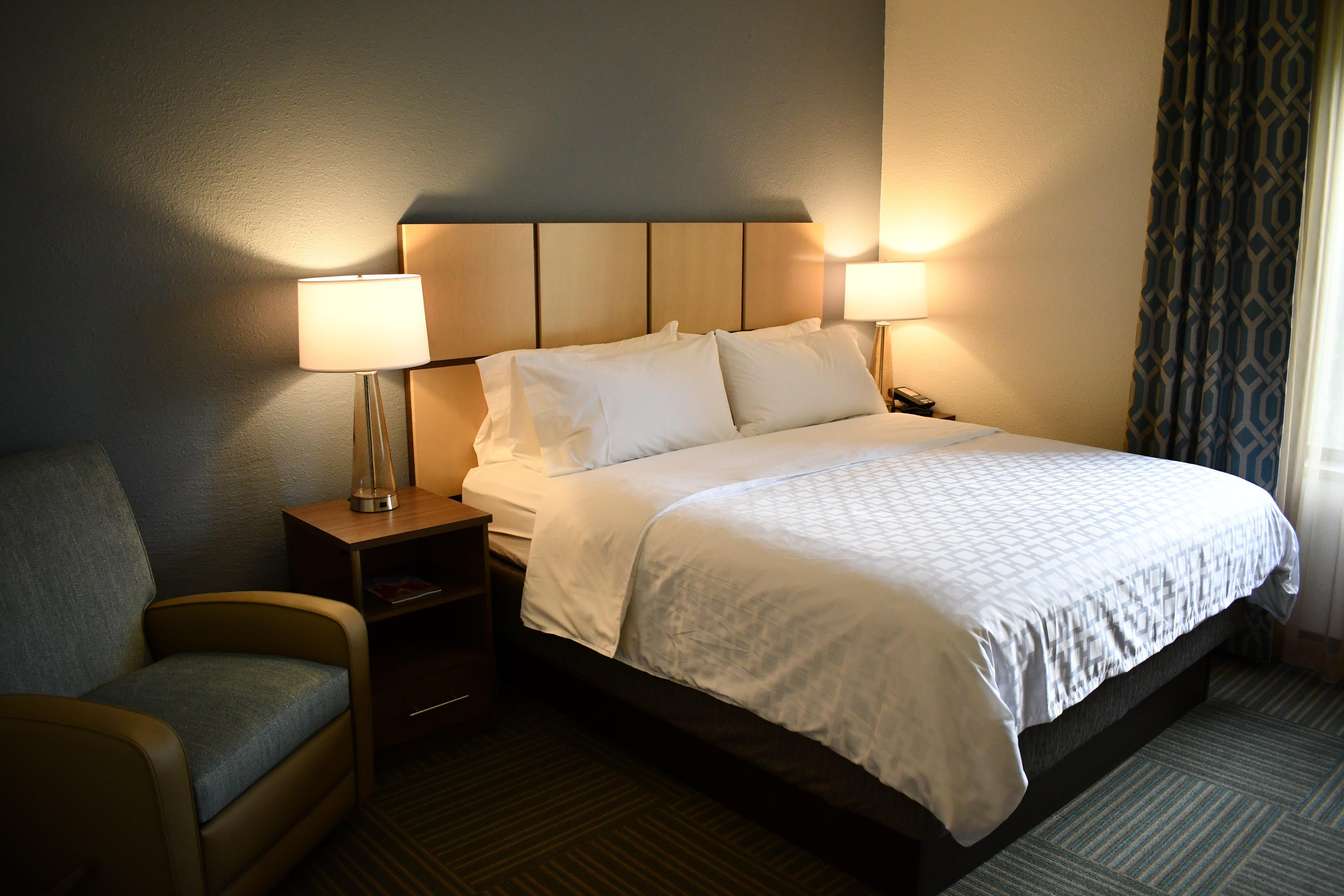 Candlewood Suites Grand Rapids Airport By Ihg Cascade Екстер'єр фото