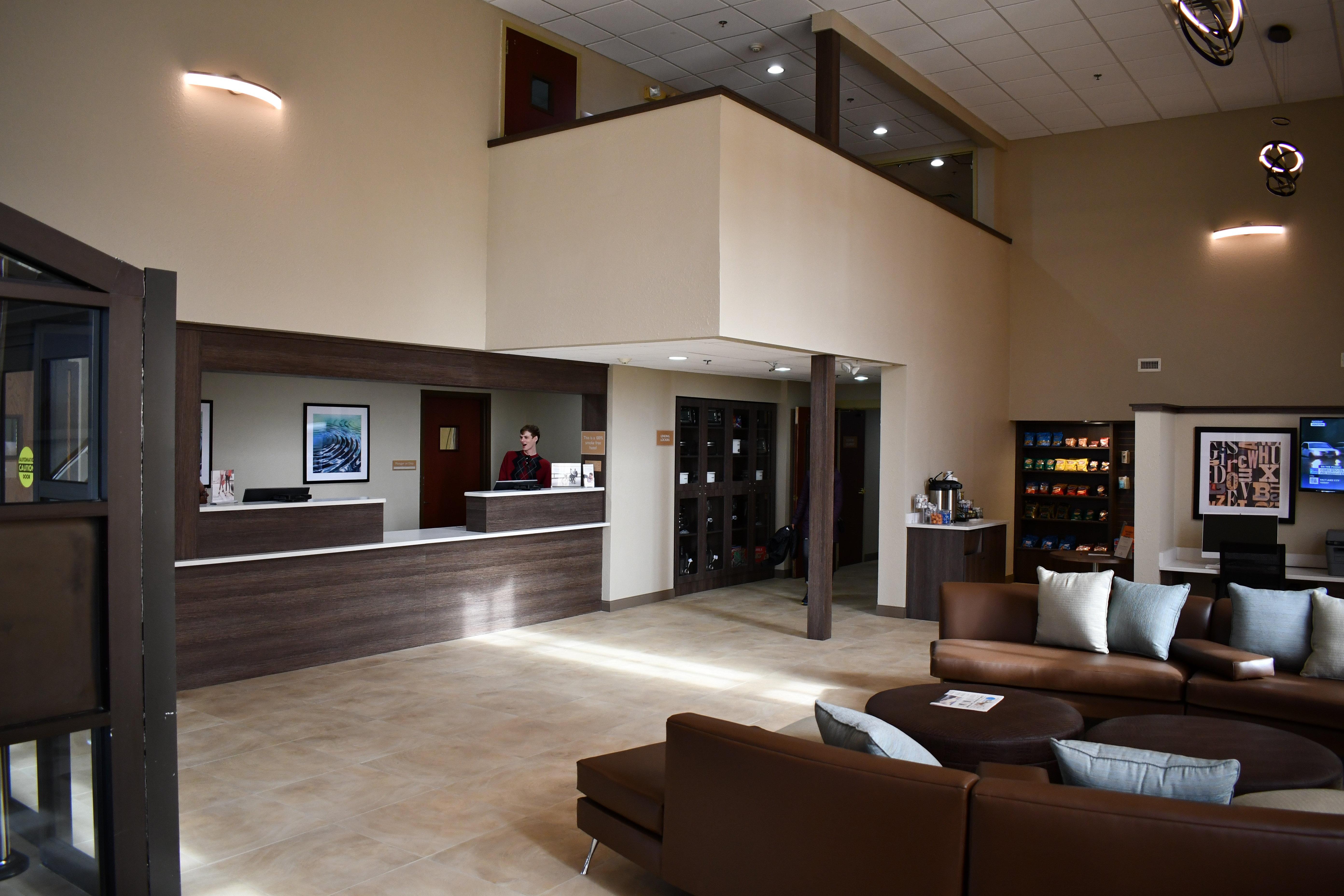 Candlewood Suites Grand Rapids Airport By Ihg Cascade Екстер'єр фото