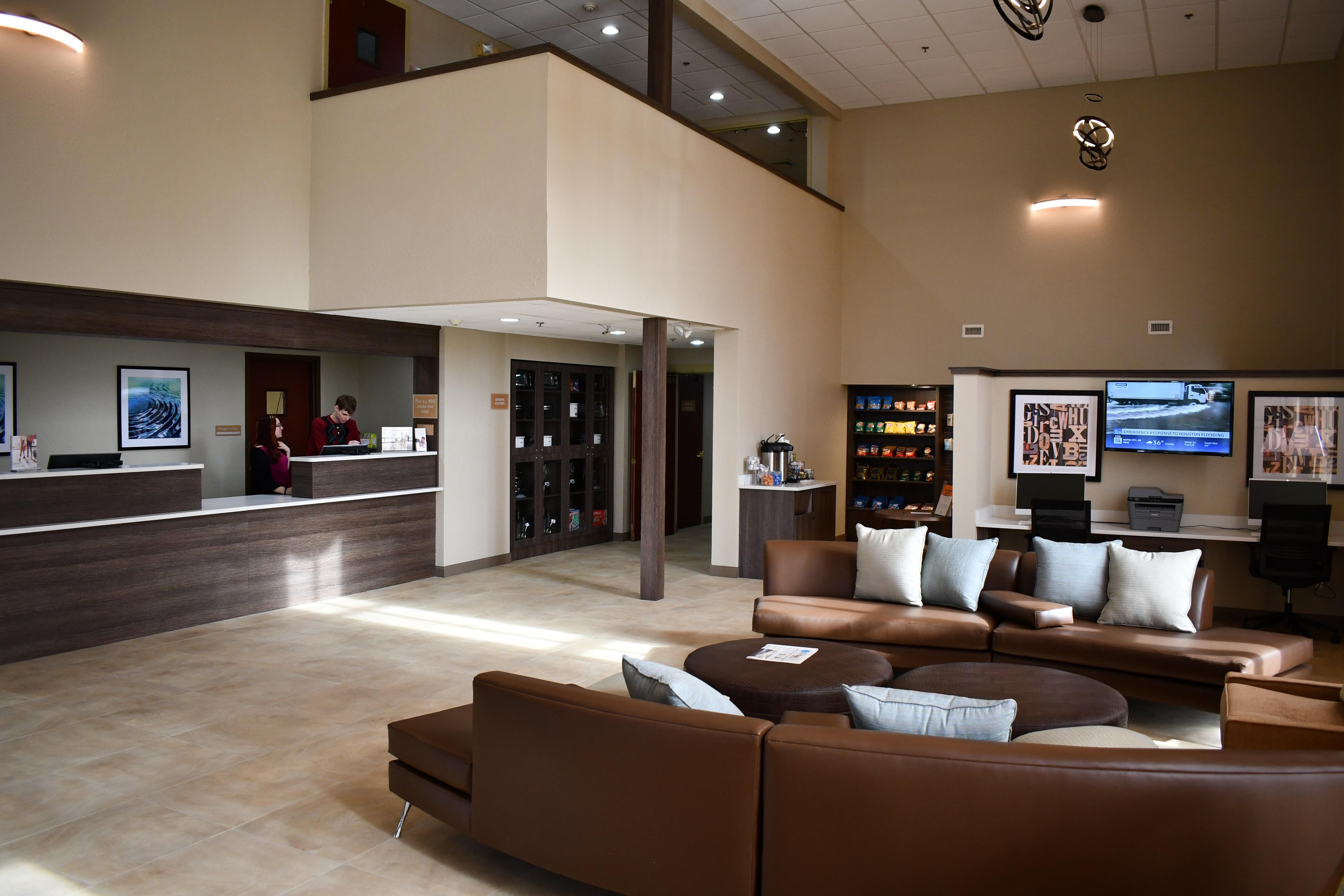 Candlewood Suites Grand Rapids Airport By Ihg Cascade Екстер'єр фото