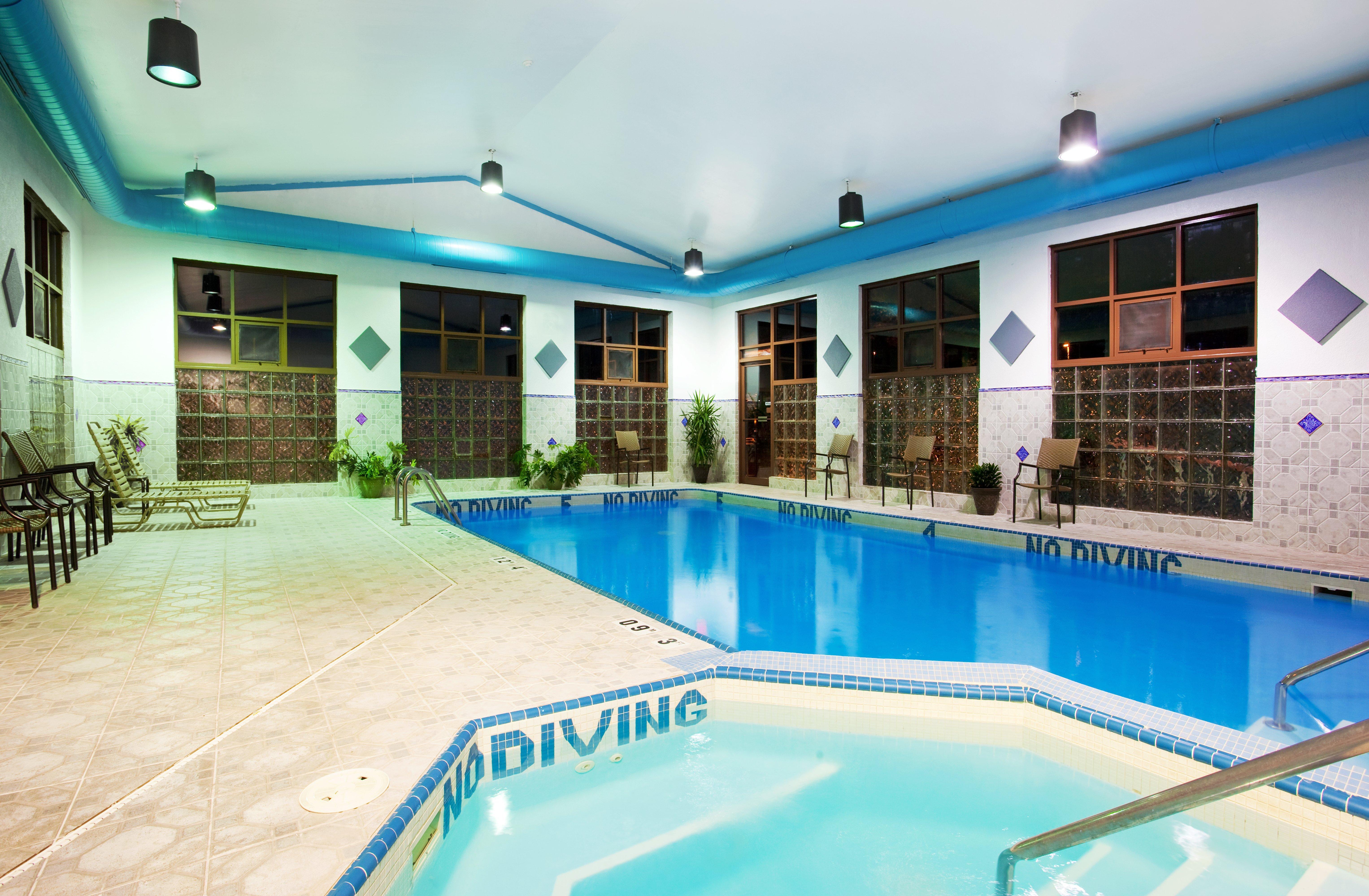 Candlewood Suites Grand Rapids Airport By Ihg Cascade Екстер'єр фото