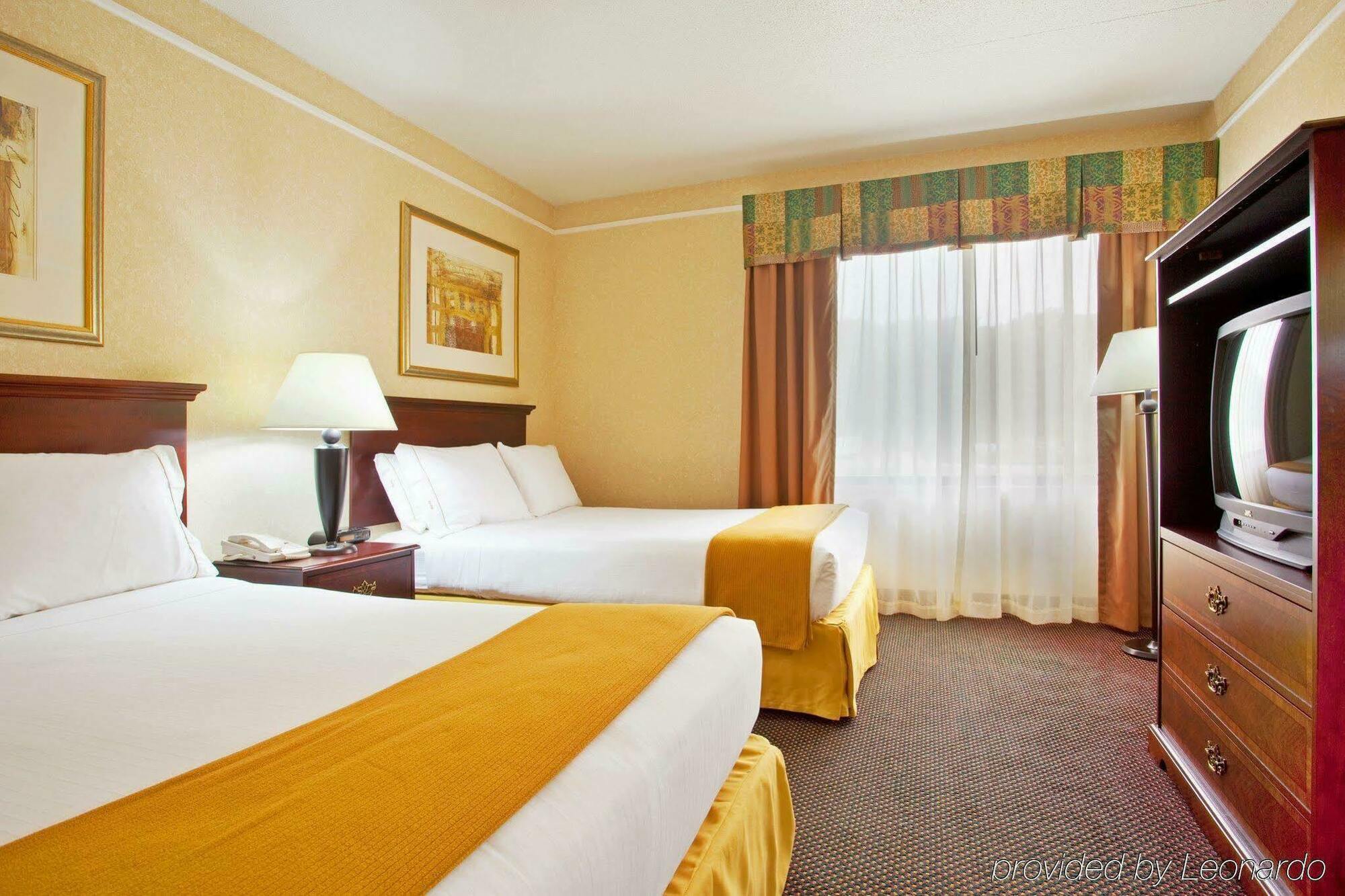 Candlewood Suites Grand Rapids Airport By Ihg Cascade Екстер'єр фото