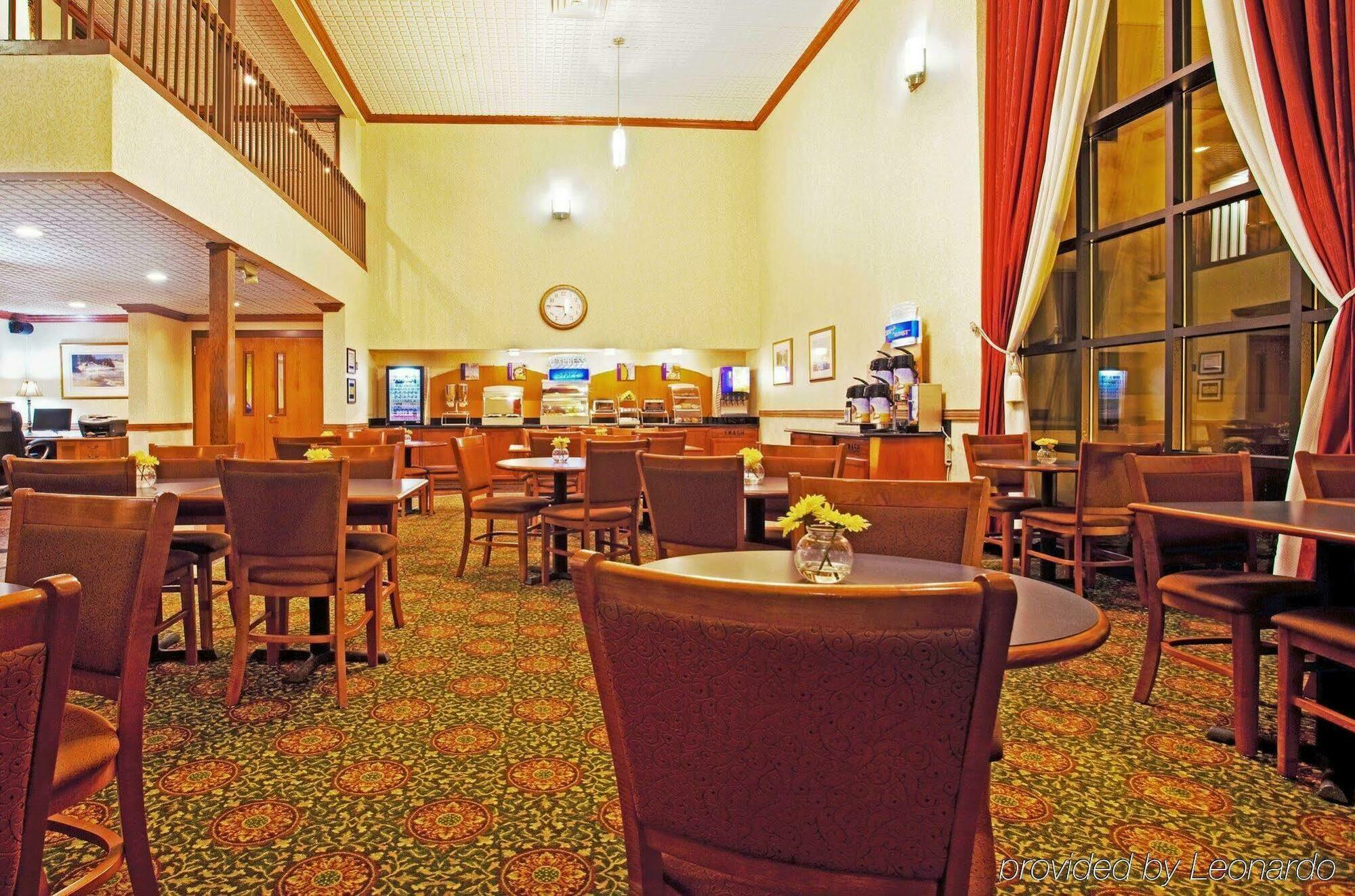 Candlewood Suites Grand Rapids Airport By Ihg Cascade Екстер'єр фото